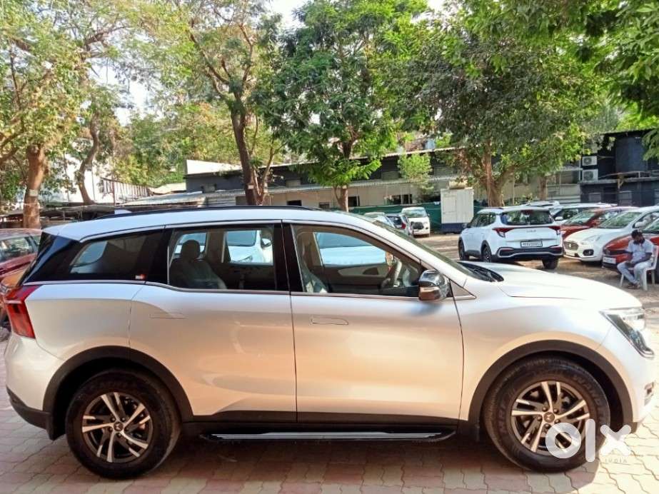 Mahindra Xuv700 2.0 Ax 5 Petrol At Str, 2022, Petrol