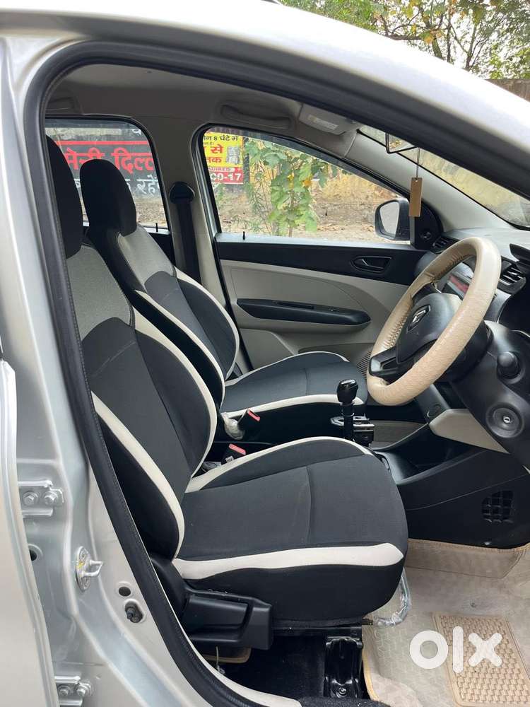 Renault Triber 1.0 Rxe, 2024, Petrol