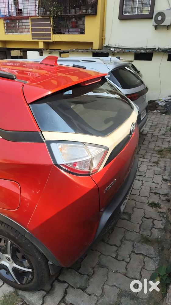 Tata Nexon 1.2 Revotron Xe, 2017