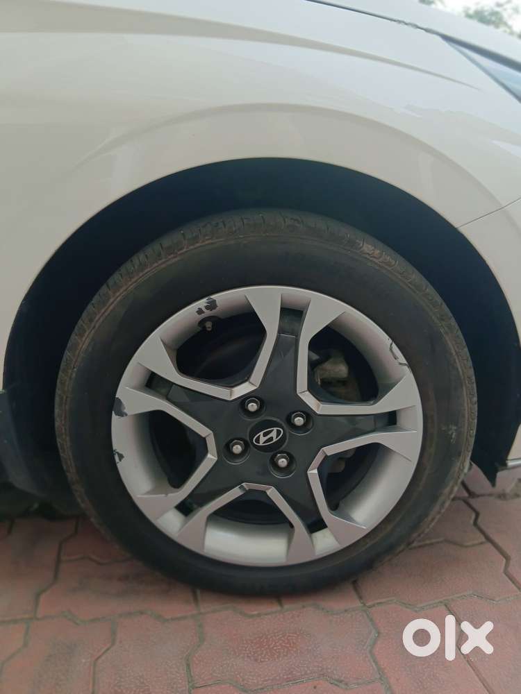 Hyundai Elite I20 Sportz (o) 1.4, 2024, Petrol