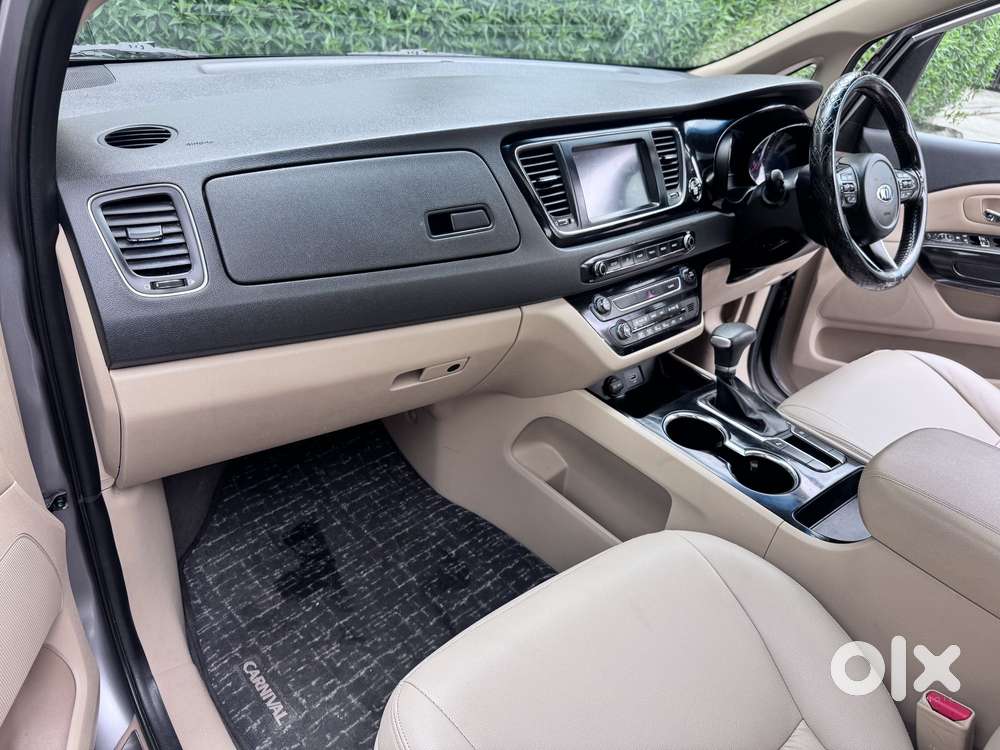 Kia Carens Prestige Plus Diesel, 2020, Diesel