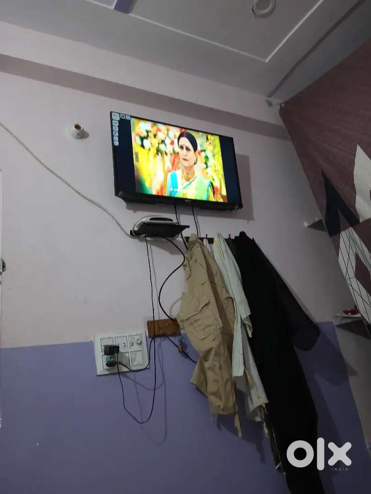 TV led 32inc 2023 model