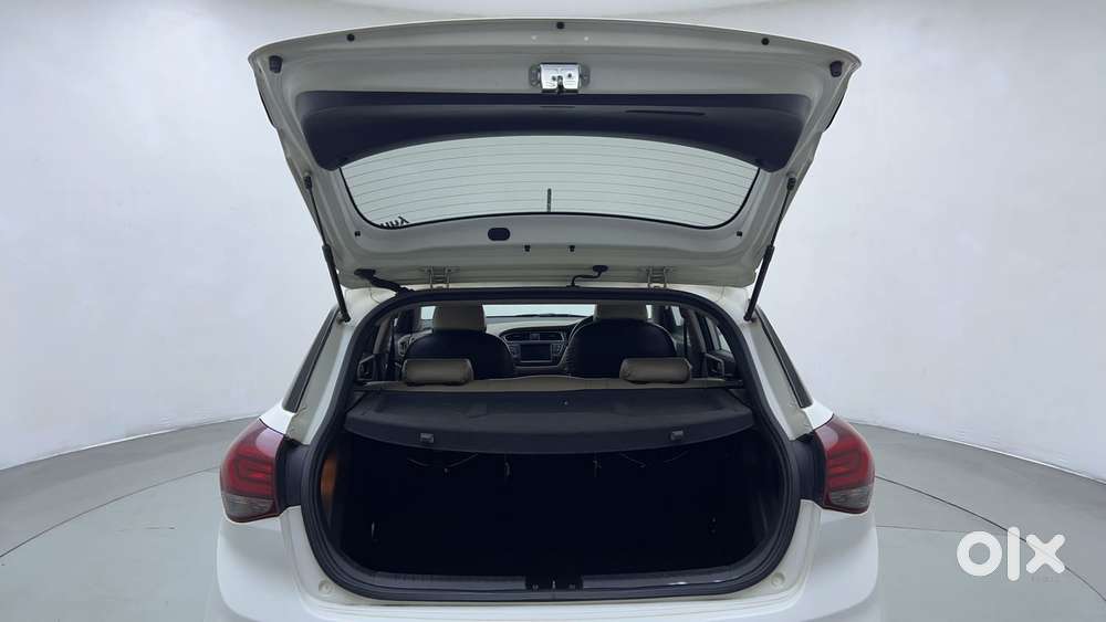 Hyundai Elite I20 Asta (o) 1.2 Mt, 2018, Petrol