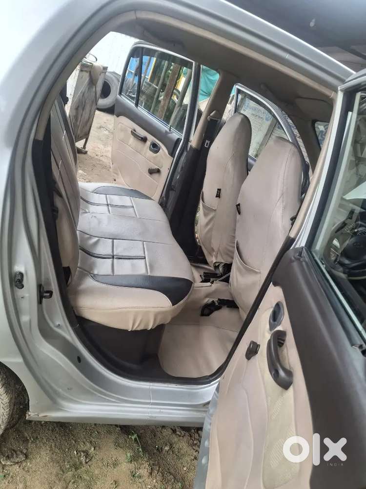Hyundai Santro Xl 2010