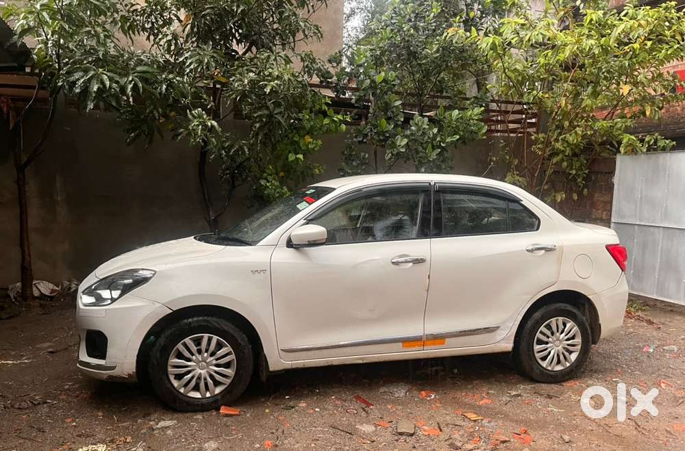 Maruti Suzuki Swift Dzire 2018 Petrol Well Maintained