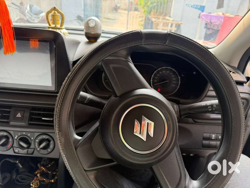 Maruti Brezza Lxi 2025 Petrol Brand New Condition
