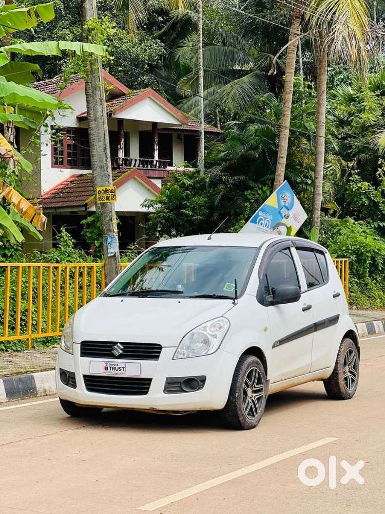 Maruti Suzuki Ritz Lxi, 2011, Petrol