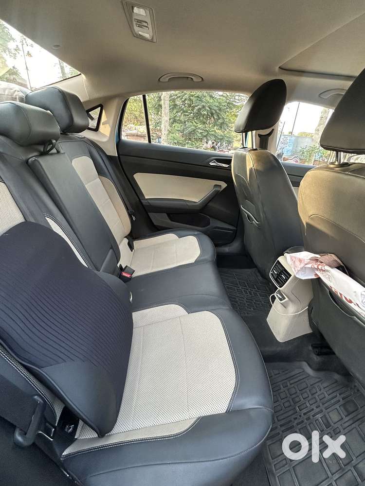 Skoda Slavia 1.0 Tsi Style At, 2022, Petrol