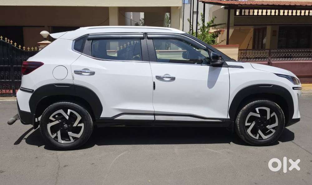 Nissan Magnite 1.0 Xv, 2023, Petrol