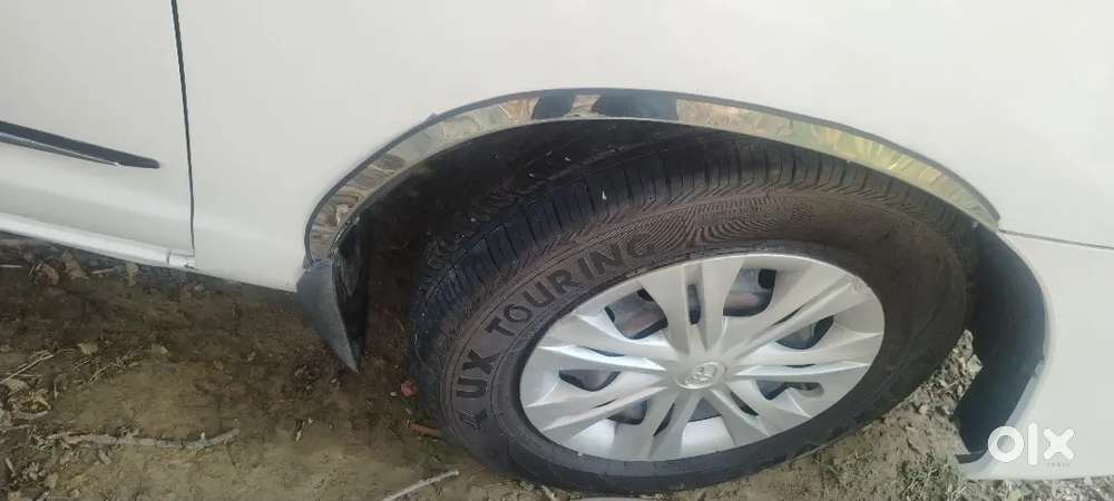 Toyota Innova 2015 Diesel 110000 Km Driven