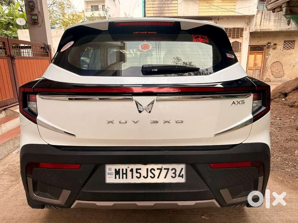 Mahindra Xuv 3xo 2024 Diesel Well Maintained
