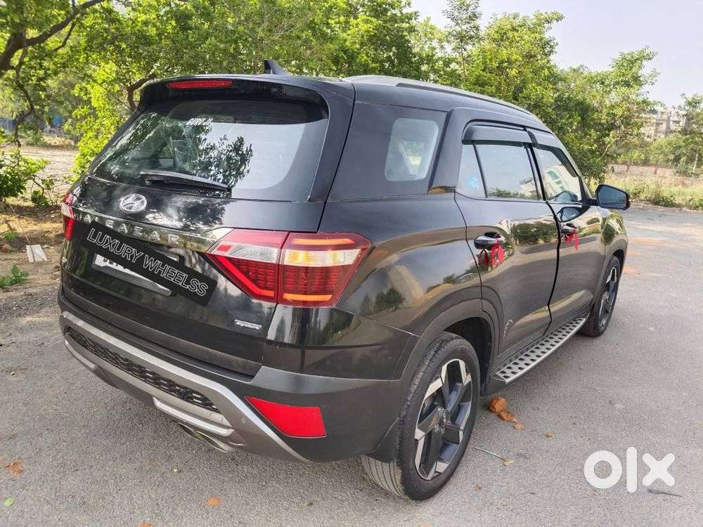 Hyundai Alcazar 2.0 Signature (o) Petrol At 6 Str, 2021, Petrol