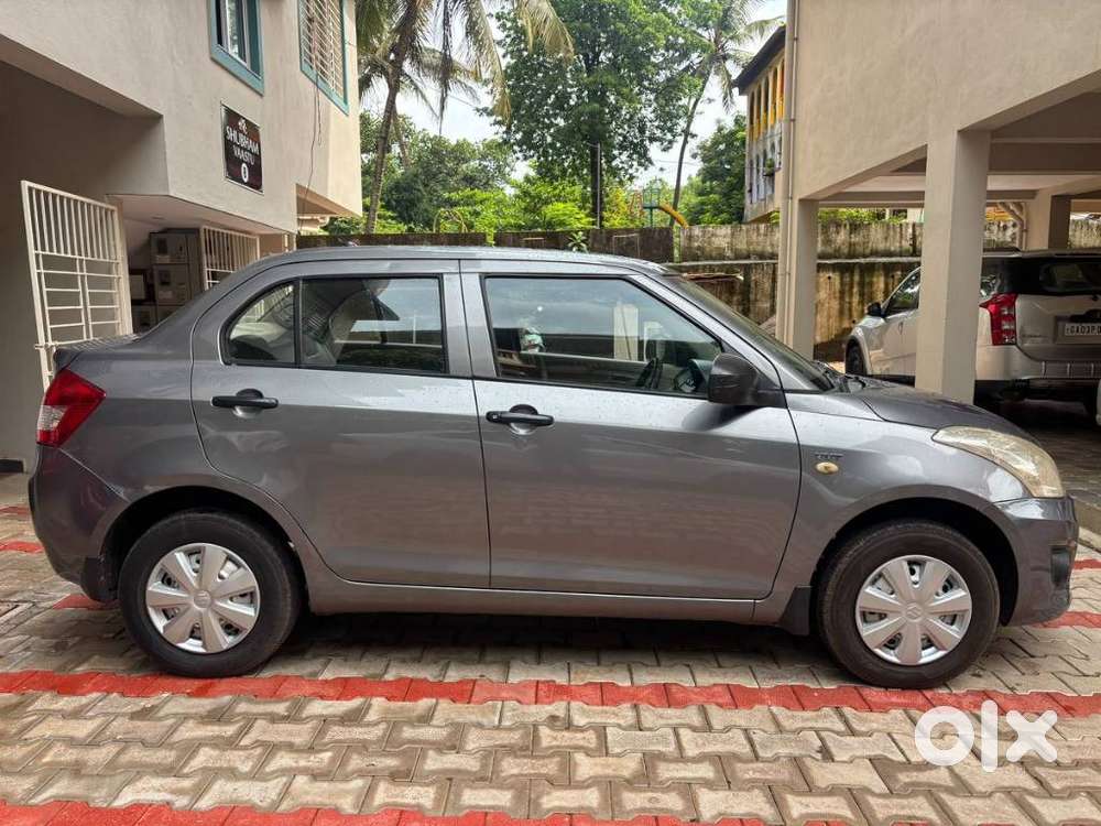 Maruti Suzuki Dzire 1.2 Lxi, 2014, Petrol