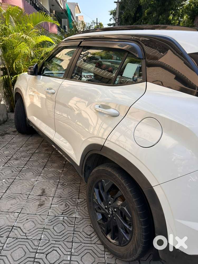 Hyundai Creta Sxo Amt Knight Edition