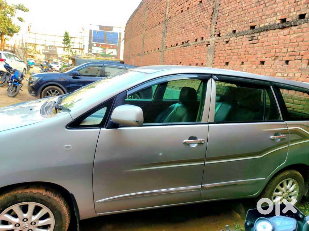 Toyota Innova 2.5 Z Diesel 7 Seater, 2015, Diesel