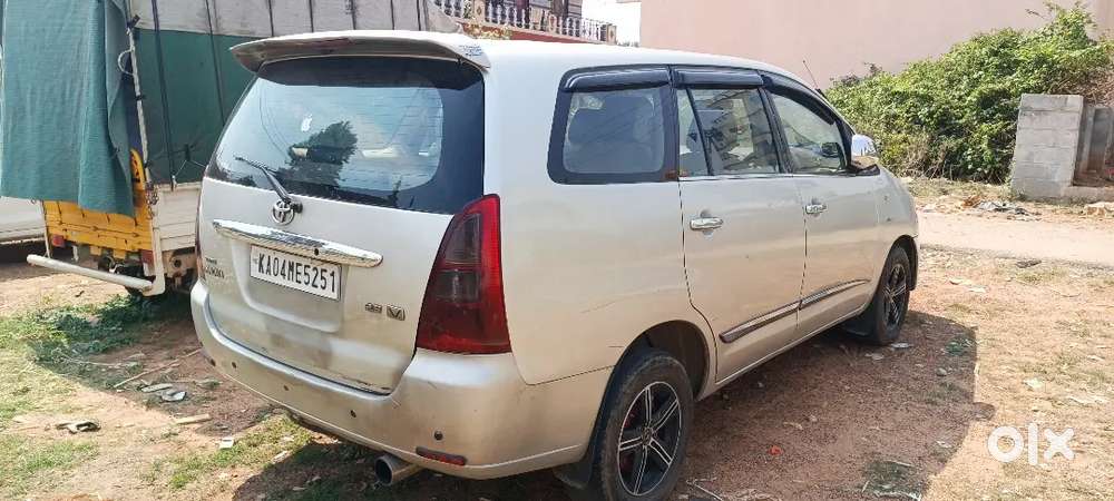 Toyota Innova 2008 Diesel 189000 Km Driven