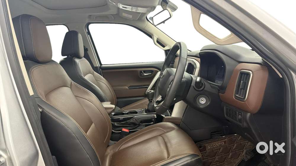 Mahindra Scorpio-n 2.0 Z8 Petrol Mt 7 Str, 2025, Petrol