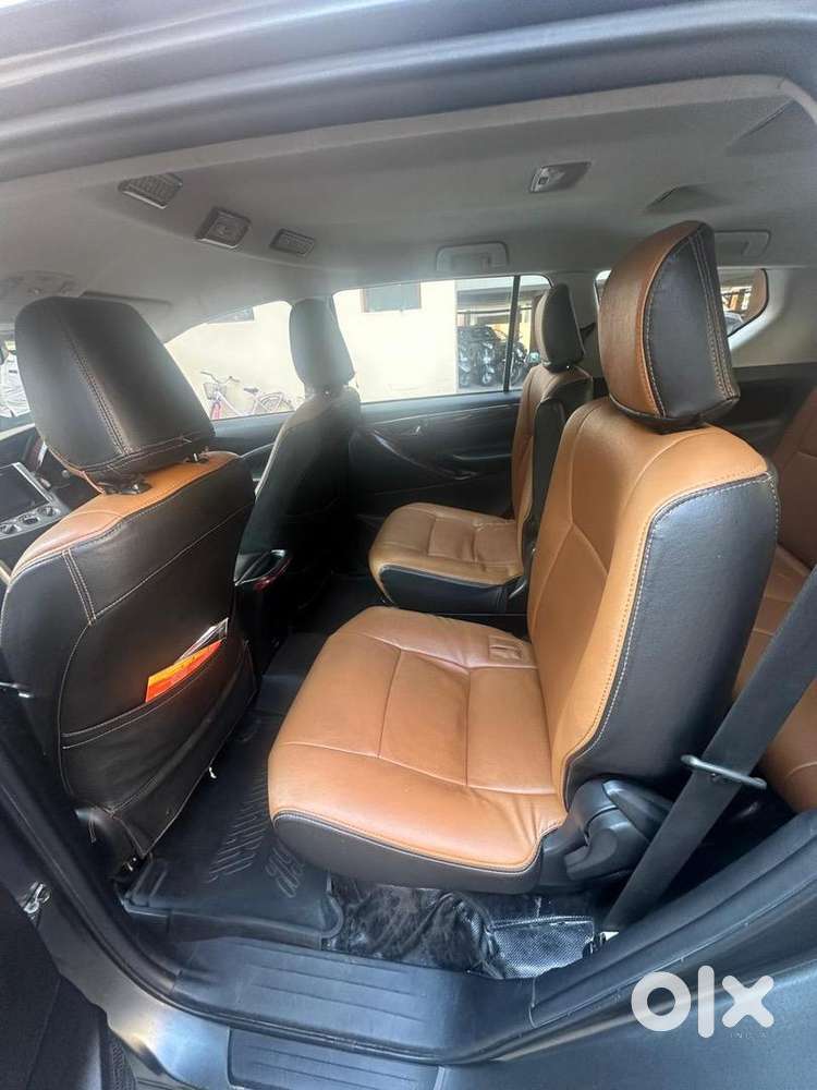 Toyota Innova Crysta 2020