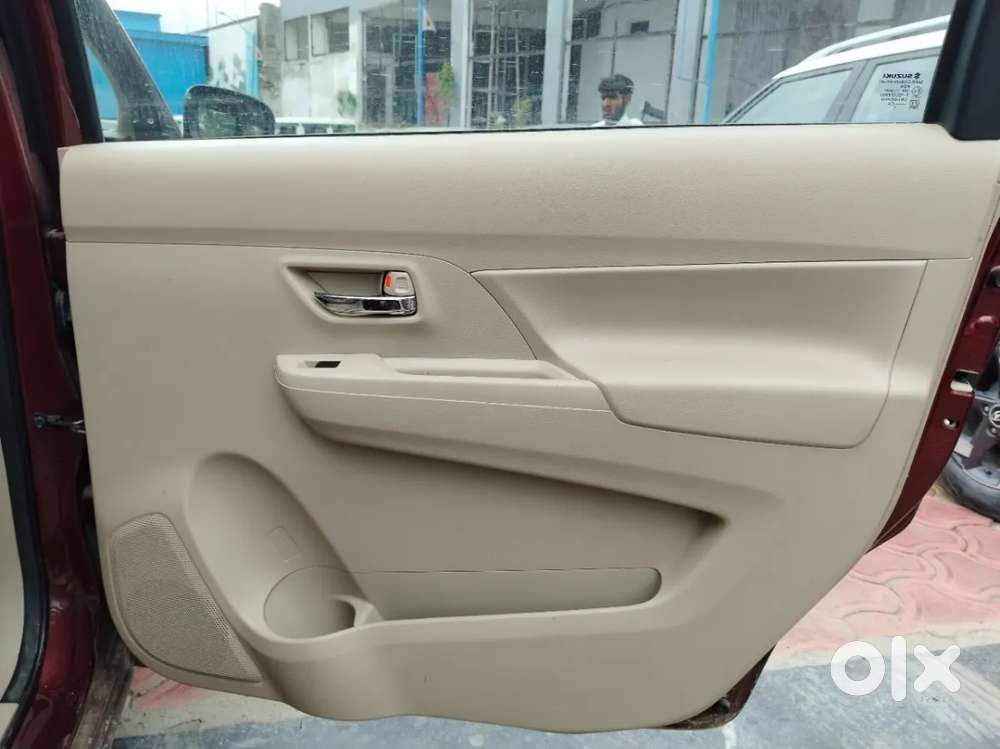 Maruti Suzuki Ertiga 1.5 Vxi, 2020, Petrol