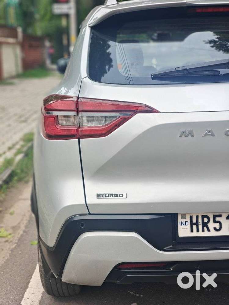 Nissan Magnite 1.0 Xv Executive Turbo Cvt, 2021, Petrol