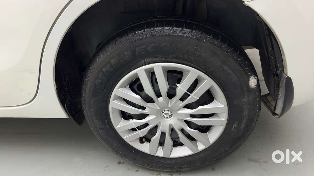 Maruti Suzuki Dzire 1.2 Vxi, 2018, Petrol