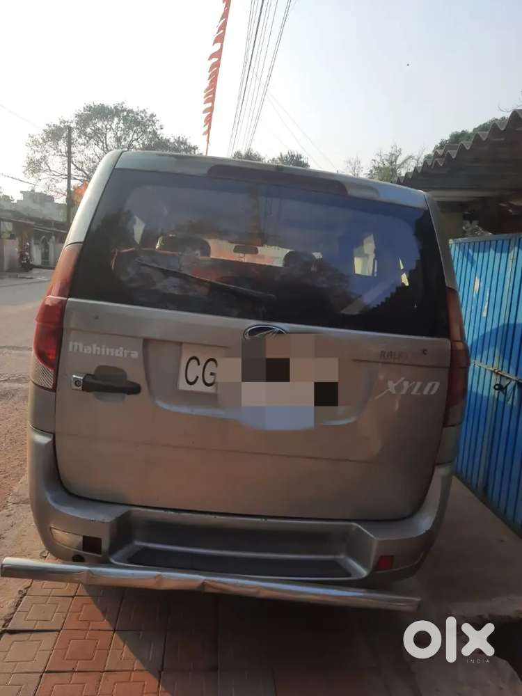 Mahindra Xylo 2009