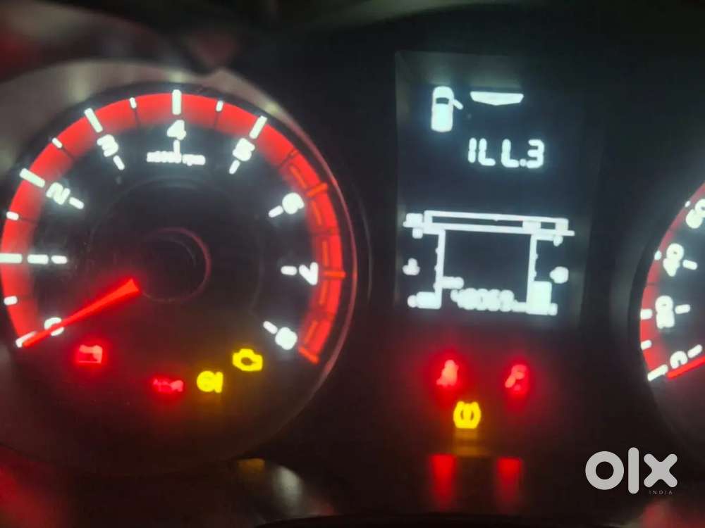 Mahindra Xuv300 2022 Petrol
