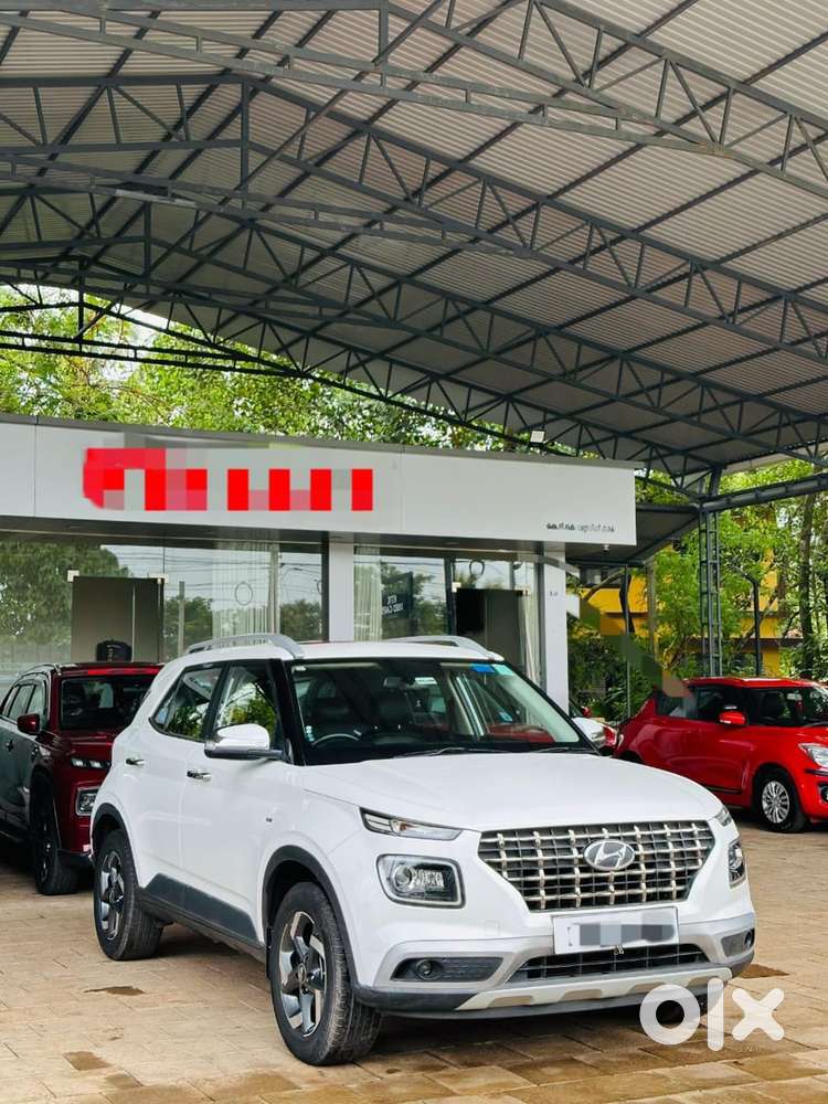 Hyundai Venue 2021 Petrol Good Condition