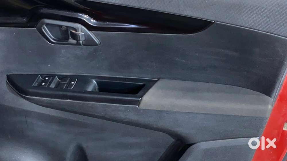 Mahindra Kuv100 Nxt 1.2 K8 Petrol 6 Str, 2018, Petrol