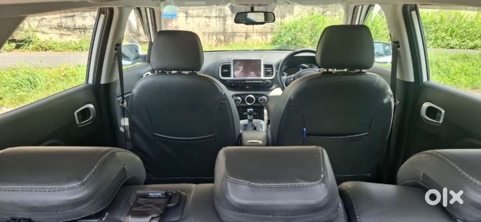 Hyundai Venue Sx Plus Turbo Dct, 2023, Petrol