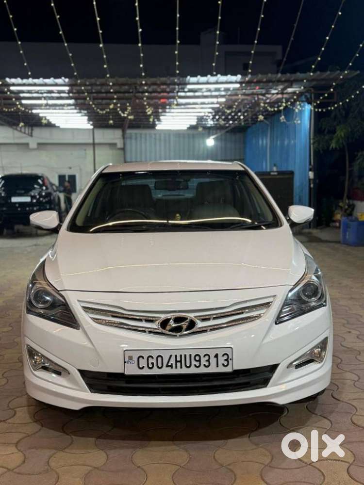 Hyundai Verna 1.6 Sx (o) Anniversary Edition Vtvt, 2015, Petrol