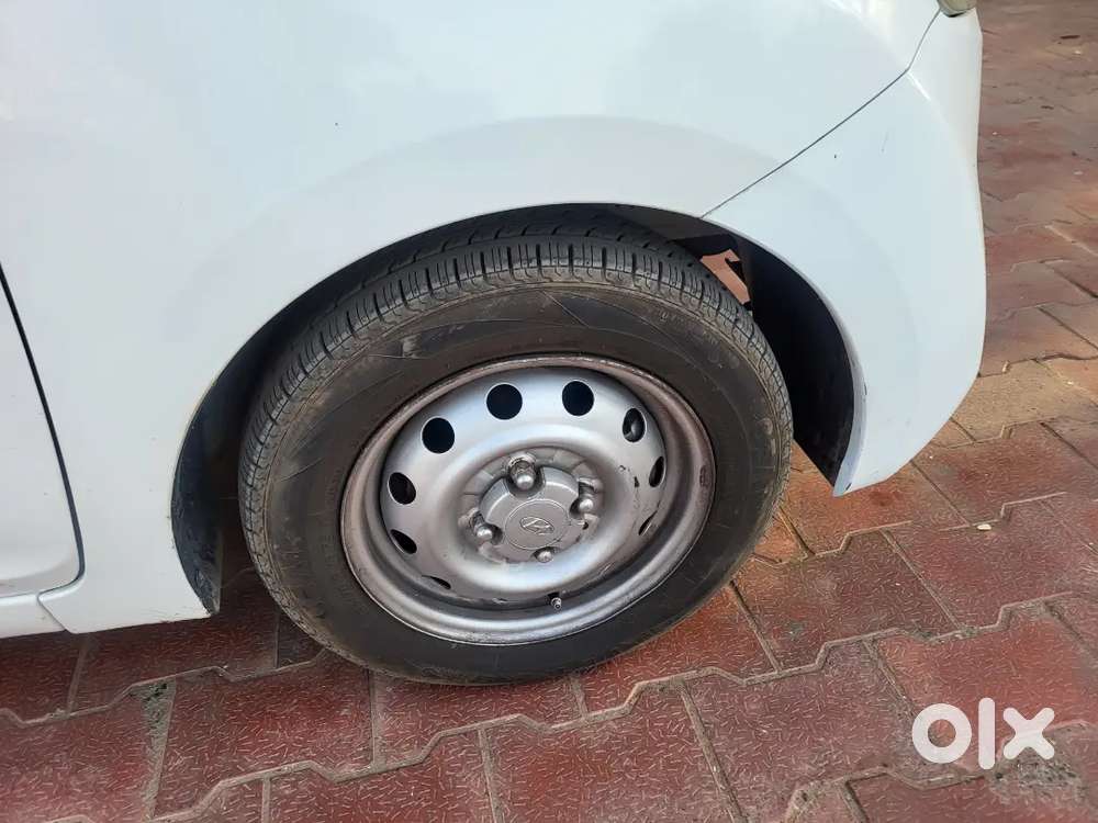 Hyundai Eon