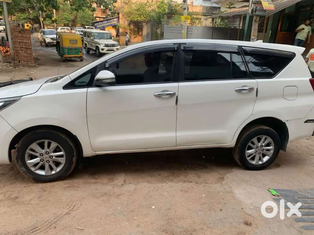 Toyota Innova Crysta 2016 Diesel Automatic