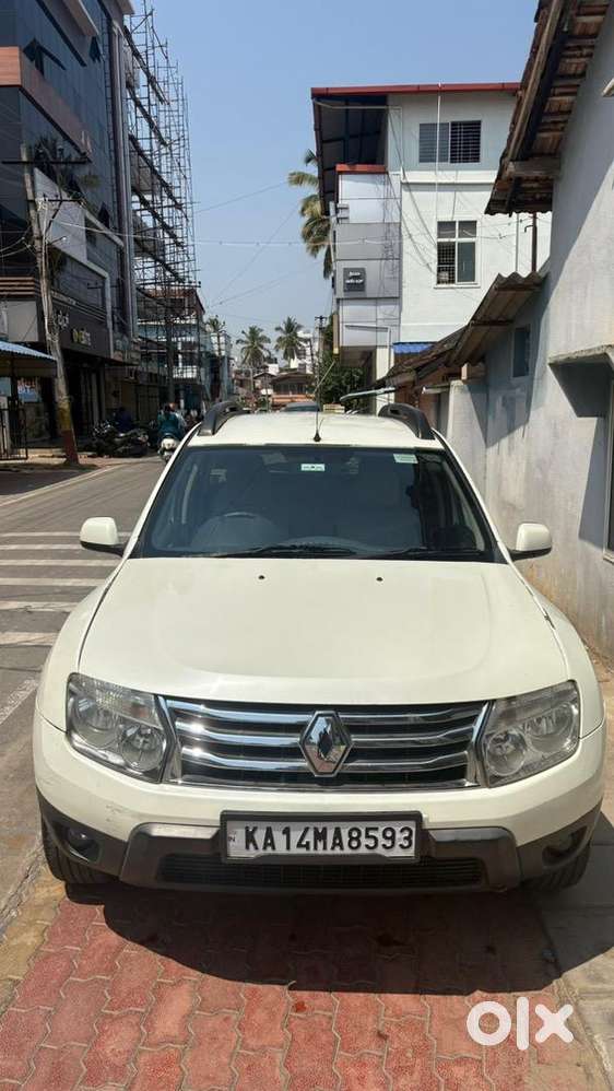 Good Conditions Show Room Maintenance