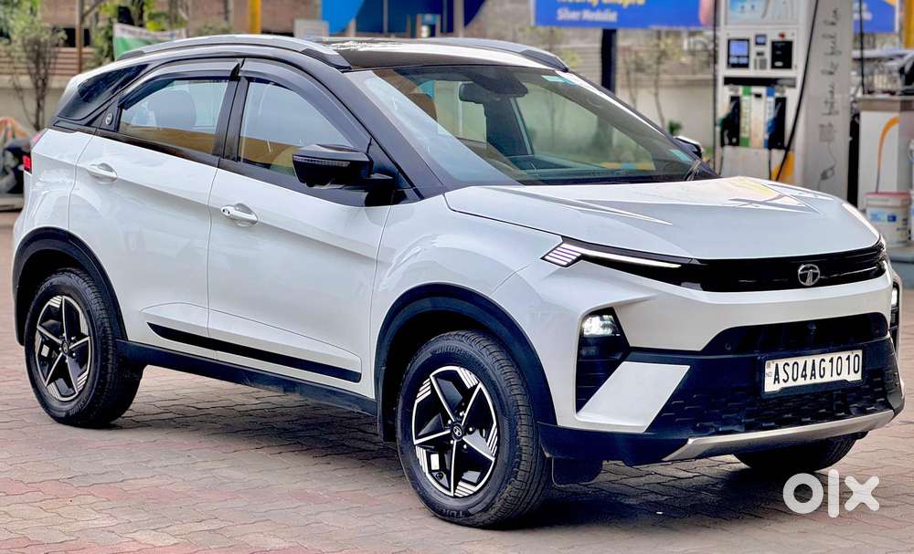 Tata Nexon Fearless Plus S 1.2 Revotron Petrol 6mt Dt, 2024, Petrol