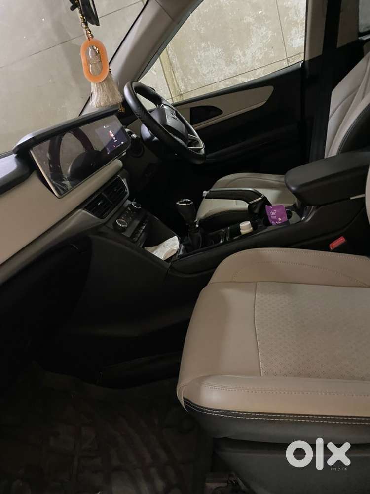 Mahindra Xuv700 2024 Diesel 36000 Km Driven