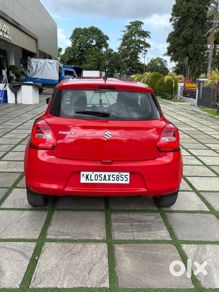 Maruti Suzuki Swift Zxi, 2021, Petrol