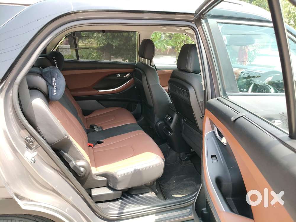 Hyundai Alcazar 2.0 Signature (o) Petrol At 7 Str, 2023, Petrol