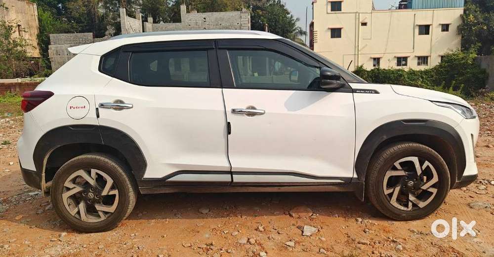 Nissan Magnite 1.0 Xv, 2024, Petrol