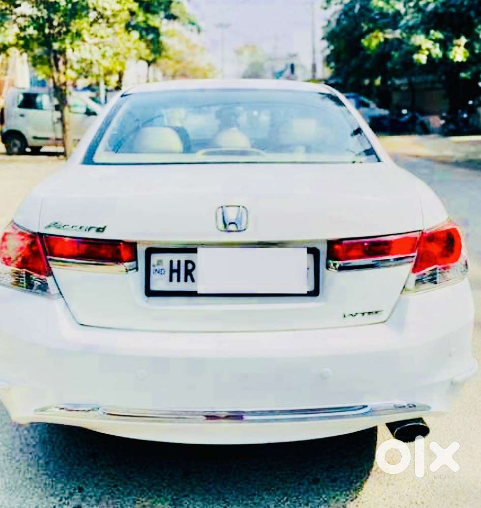 Honda Accord 2.4 Elegance Automatic, 2011, Petrol