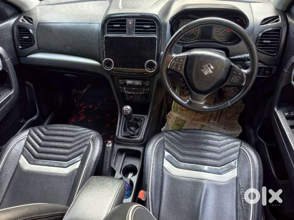Maruti Suzuki Brezza 1.5 Zxi Smart Hybrid Dual Tone, 2021, Petrol