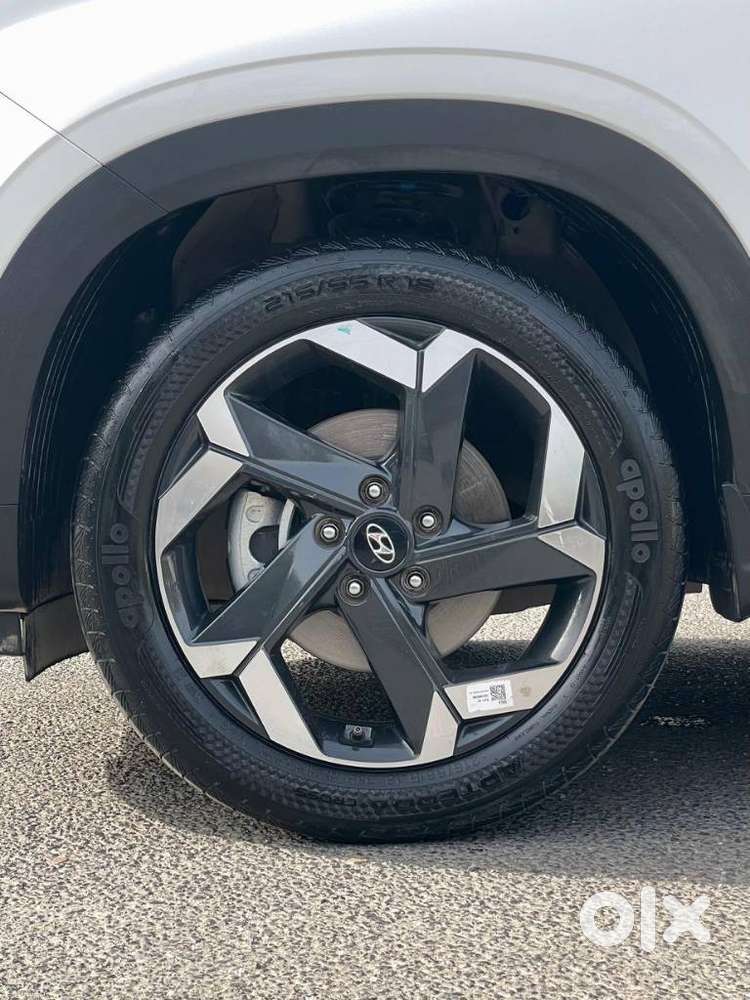 Hyundai Alcazar 2.0 Signature (o) Petrol At 6 Str, 2024, Petrol