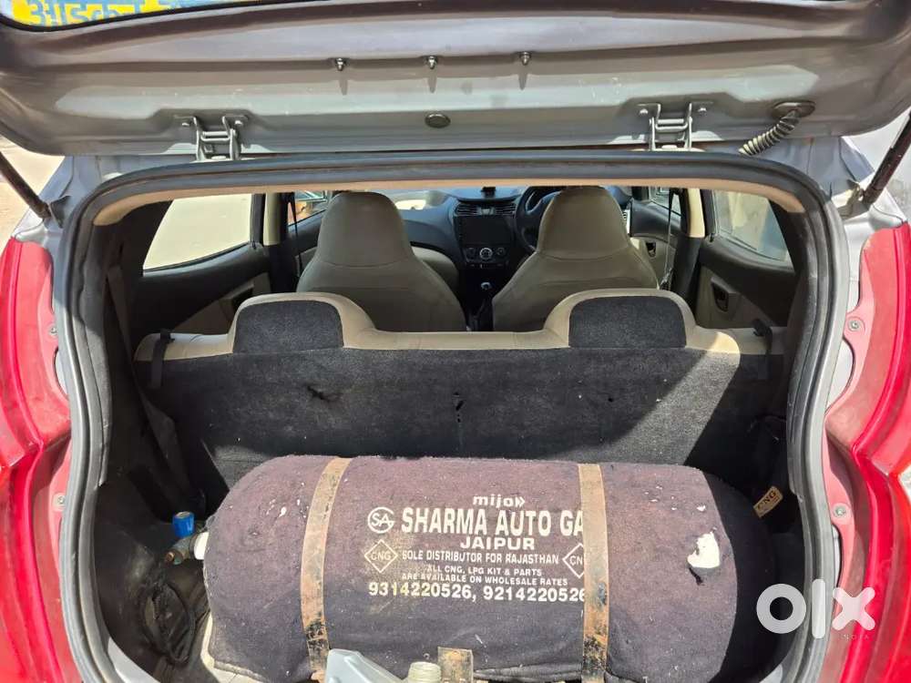 Hyundai Eon 2018 Cng & Hybrids 180000 Km Driven