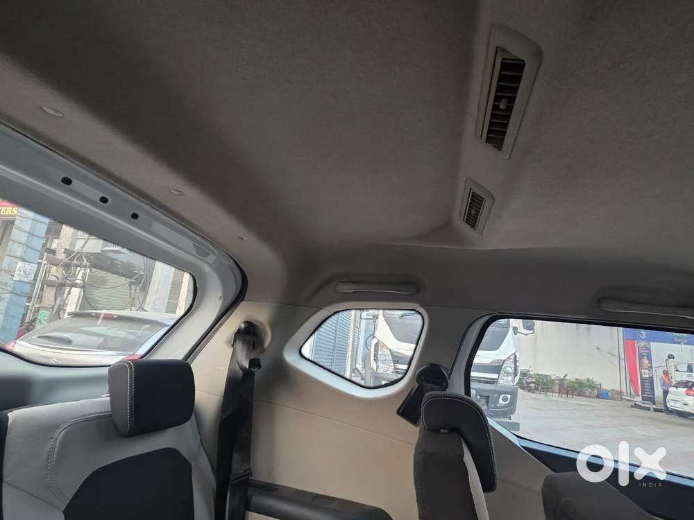 Renault Triber Rxt, 2021, Petrol