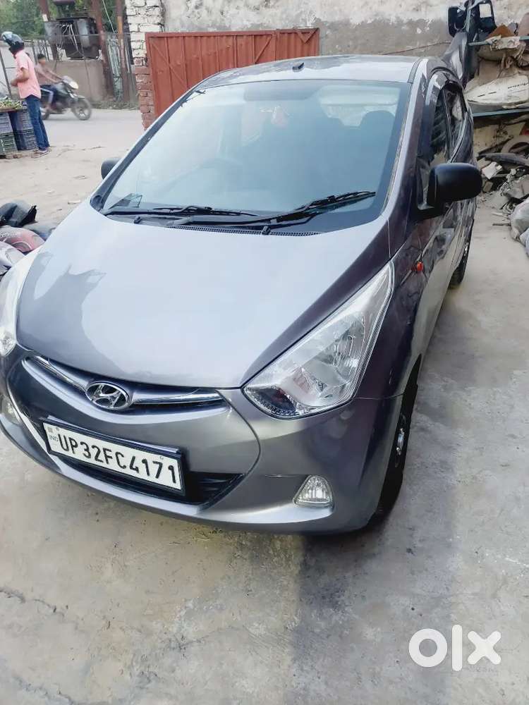 चारो न्यू टायर न्यू बैटरी