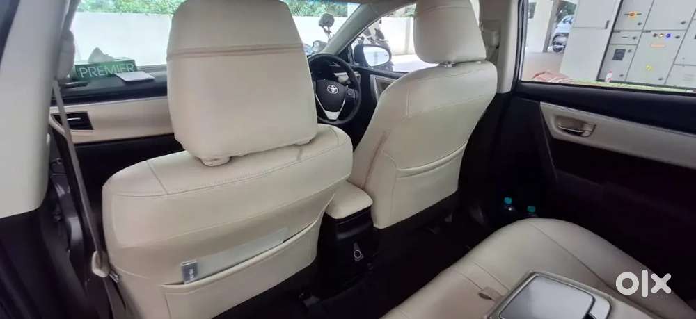Corolla Altis