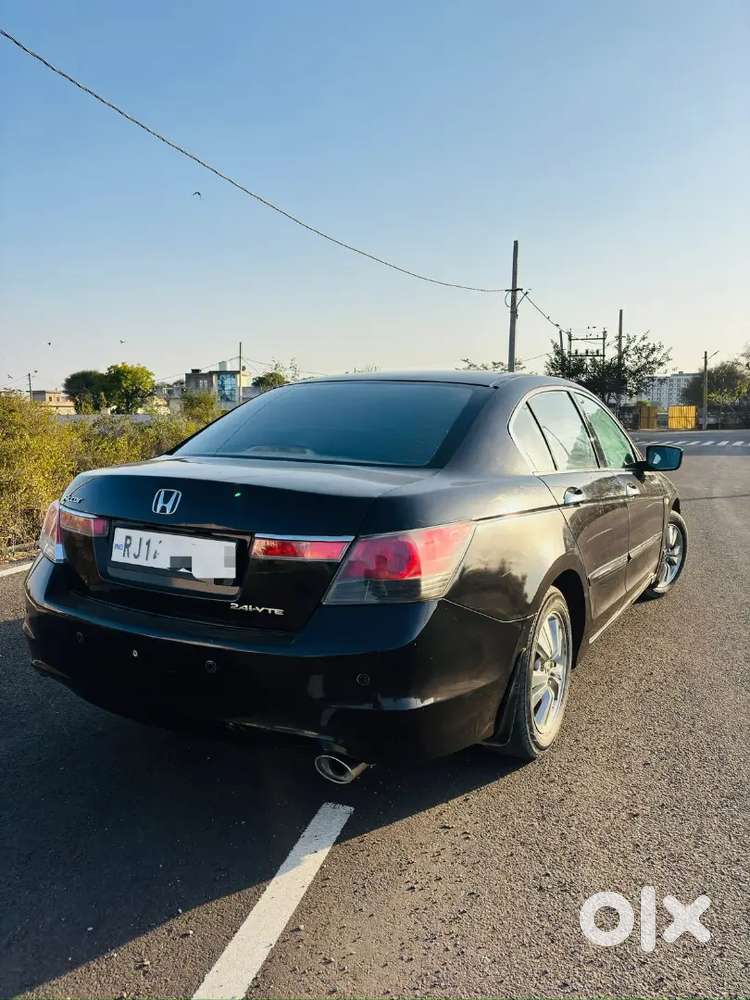 Honda Accord 2.4 Automatic 2009