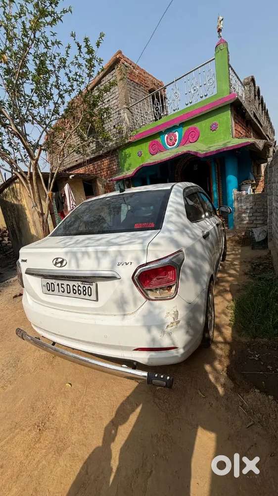 Hyundai Xcent 2017