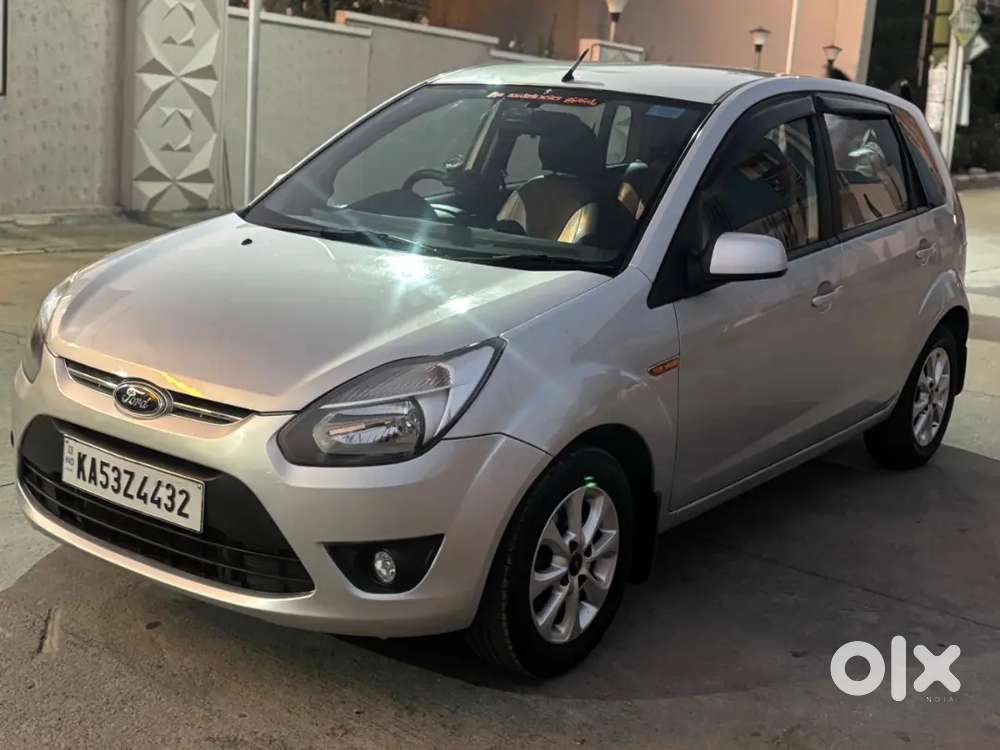 Ford Figo 1.2 Petrol 2012