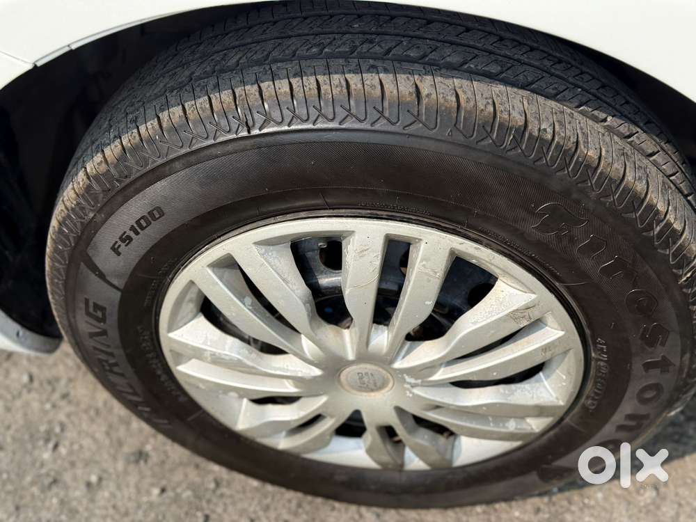 Maruti Suzuki Swift Lxi, 2012, Petrol